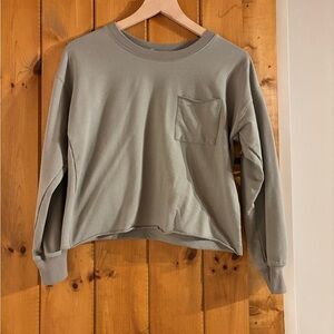 Women's Green crop Tee with Pocket